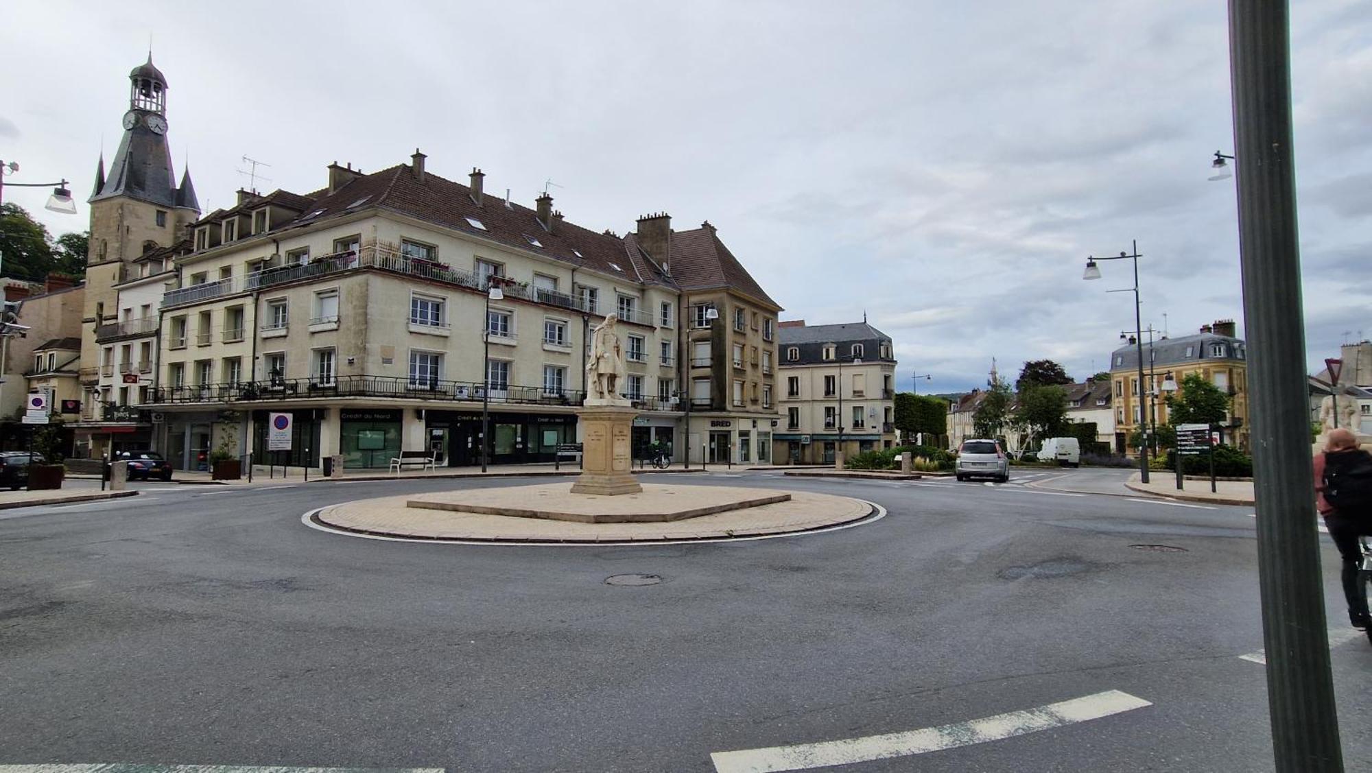 L'Hirondelle Apartment Chateau-Thierry Exterior photo